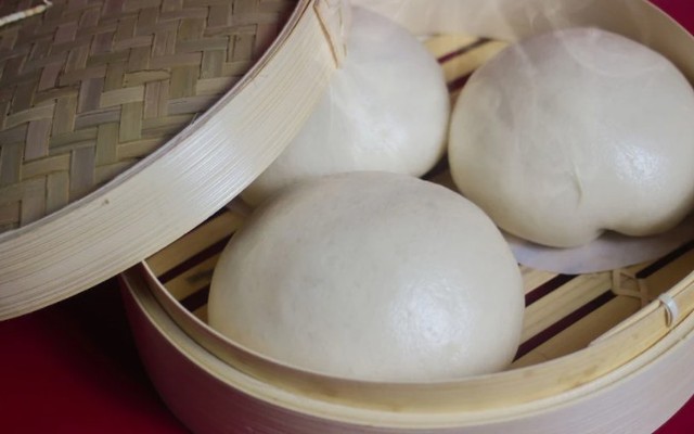 Bánh Bao Bếp Chén - Tố Hữu