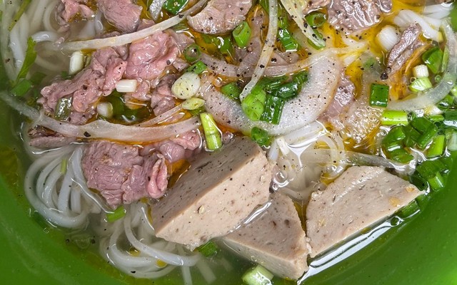 Bún Bò & Phở Bò Cô Tuyến - Trần Văn Đang