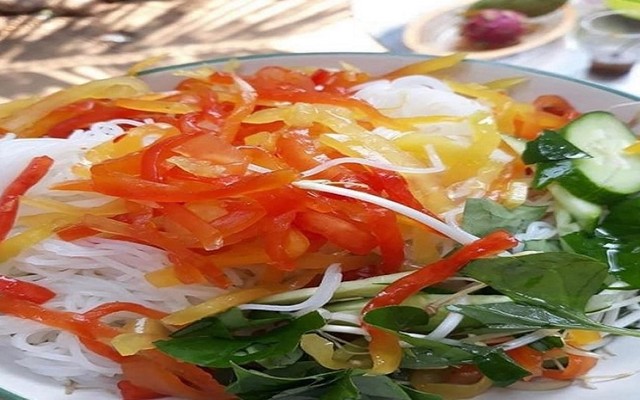 Trà Sữa Một Vị - Trà Sữa Truyền Thống Full Topping & Mắm Tép Trộn Đu Đủ