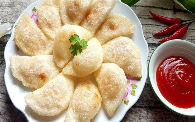 Quán 83 - Bánh Lọc & Bánh Tét Chiên - Nhật Lệ