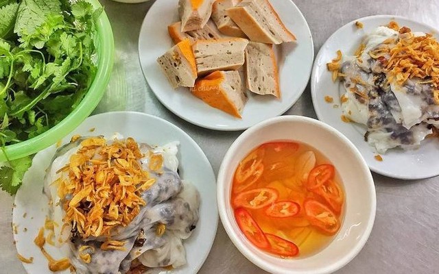 Huân Huế - Bánh Cuốn & Bún Chả - Đông Quan