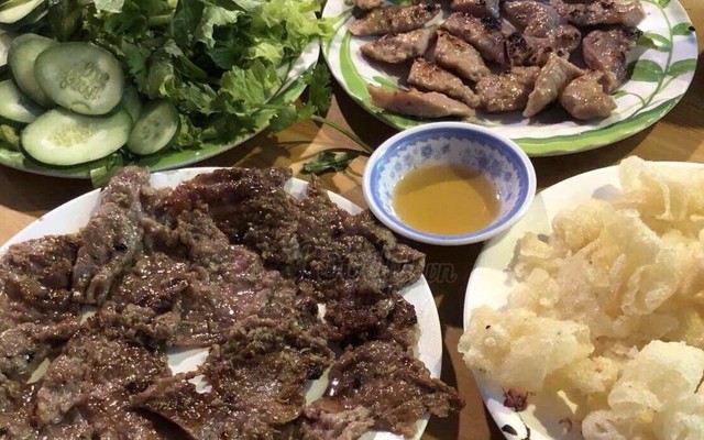 GOLD FOOD QUÁN - Phở Trộn Xú Nẫu - Phan Chu Trinh