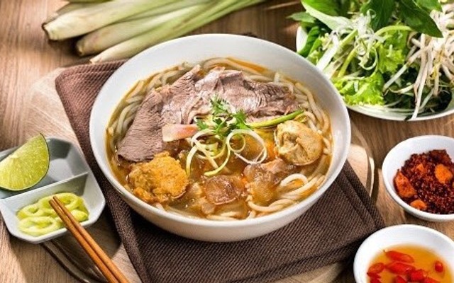 Bún Bò Bà Vinh - Huỳnh Ngọc Huệ
