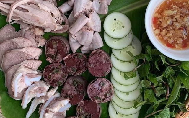 Bún Lòng Xào Nghệ & Lòng Dồi - Thu Hường