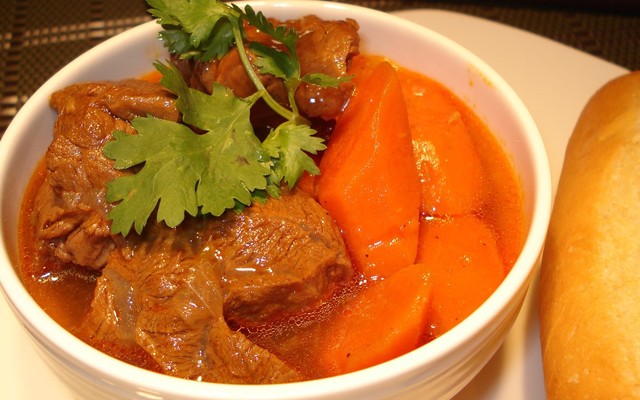 QUÁN NGỌC ANH - Bún Bò & Bò Kho - Nguyễn Duy