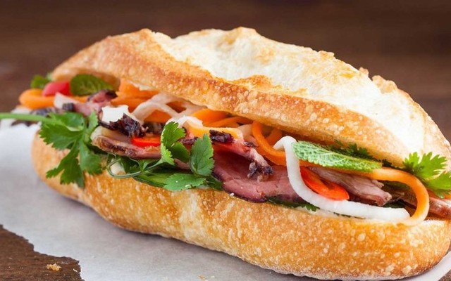 Tiệm Ngon - Bánh Mì Heo Quay - Phạm Văn Đồng