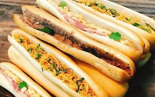 Vũ Cường - Bánh Mì Que Đà Lạt