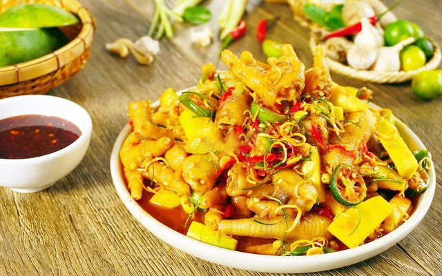 Bếp Nhà Bờm - Chân Gà Xả Tắc - Shop Online
