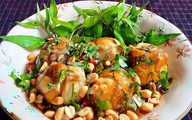 Vịt Lộn Xuân Lan Bình Phú - Lý Chiêu Hoàng