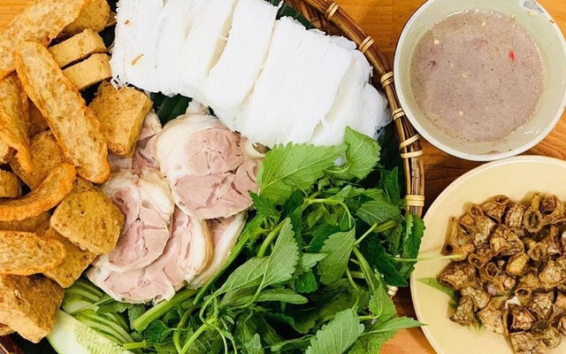 Ăn Vặt Mẹ Sữa - Hoàng Tăng Bí