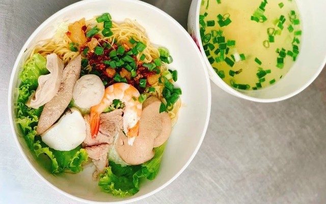 Mì Quán Đại Gia Phú - Món Người Hoa