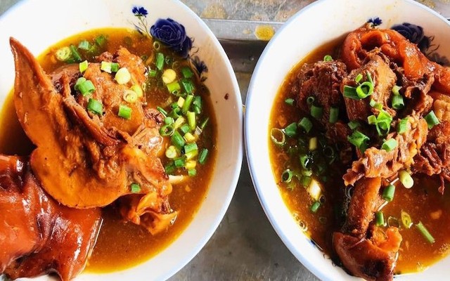 Hủ Tiếu Dê A Bu - Lạc Long Quân