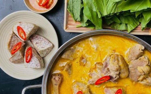 Tiệm Lẩu Vịt Nấu Chao - Lòng Khìa Nước Dừa