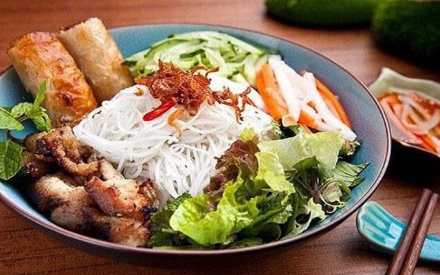 Ti Gôn - Bún Thịt Nướng - Nguyễn Chí Thanh