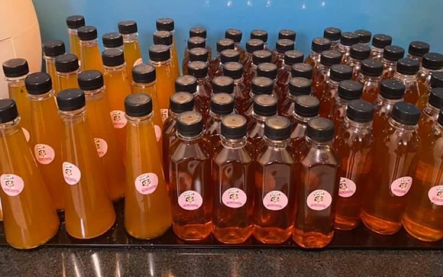 Tiệm Bánh Vui Vẻ - Âu Cơ