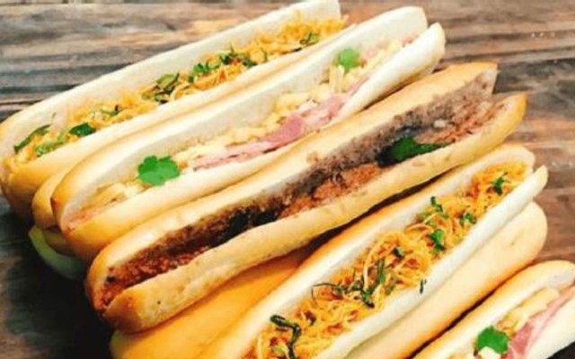 Bánh Mì Que Thành Hưng - Lê Huân