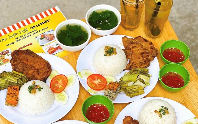Cơm Sườn Phất - 179 Bạch Đằng