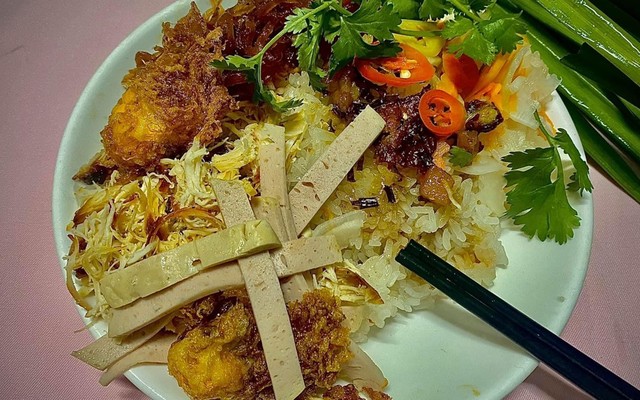 Xôi Gà Chợ Chiều - Đường Số 31