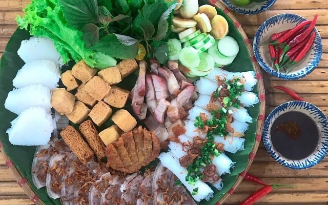 Bún Đậu Mẹt Quán 2 Anh Em - Hậu Giang