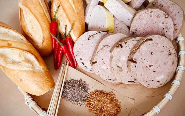 Ăn Vặt Sang Xịn Mịn - Phạm Hữu Lầu