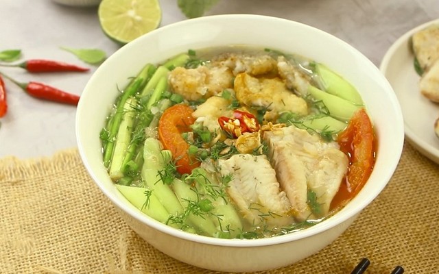 Bánh Đa Cá Rô Đồng Phi Hùng - Giếng Đồn