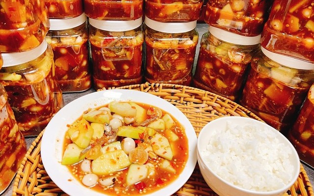 Nhi Nhi - Mắm Cá Cơm Trộn Cà Pháo