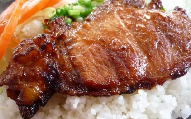 Cơm Gà Cô Sương - Huỳnh Văn Nghệ