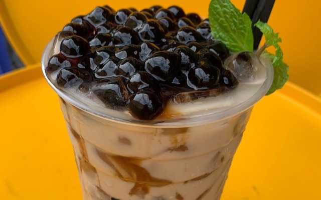 Sữa Của Bà - Drinks & Food - Nguyễn Thành Đồng