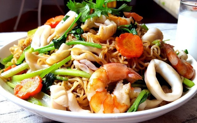 Bà 9 Mập - Mì Xào Hải Sản & Lẩu Hải Sản