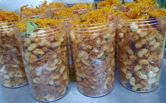 Ăn Vặt Gia Hân - Sữa Chua & Tóp Mỡ