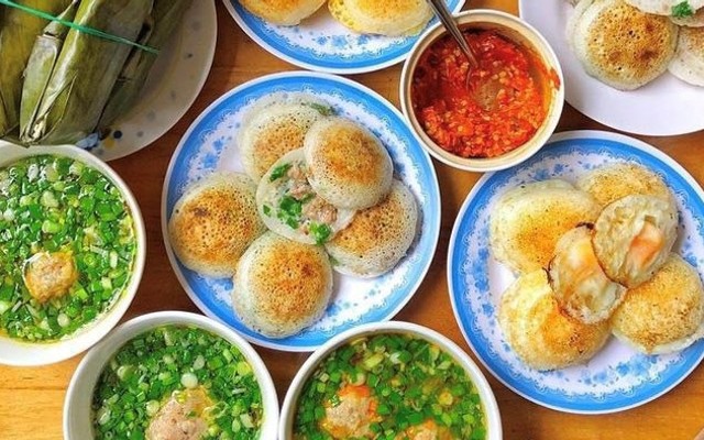 Quán Bánh Căn Đà Lạt - Nguyễn Thị Nghĩa