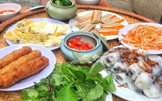 Bánh Ướt Ông Bà Già - Minh Phụng
