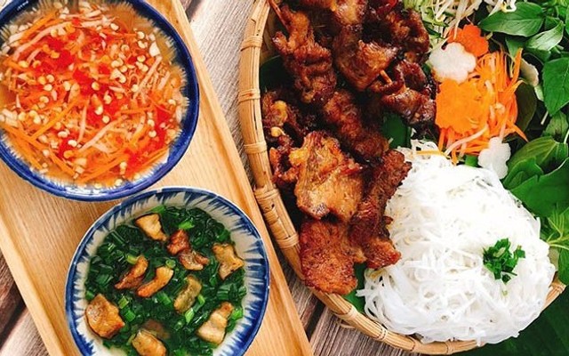 Bếp Anh - Cơm Tấm & Bún Thịt Nướng - Tâm Kỳ Tân Quý