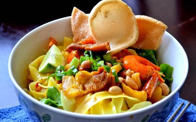 Lốc Cốc - Mì Quảng & Hủ Tiếu - Ưng Bình