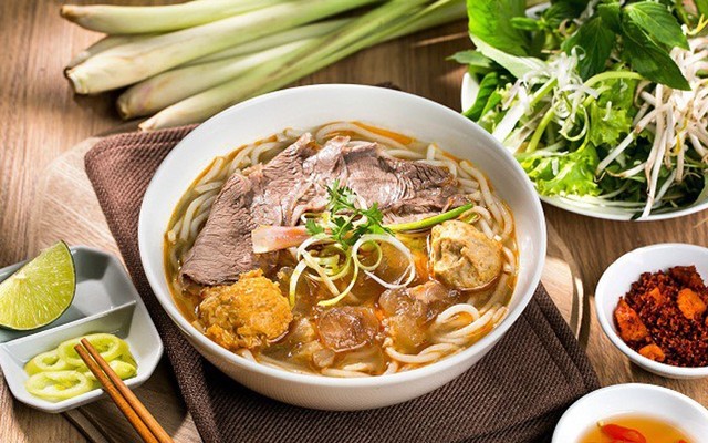 Bảo Hân - Bún Bò Huế 34 - Trương Định