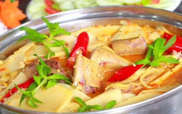 Nhà Hàng Hoàng Gia - Linh Đàm