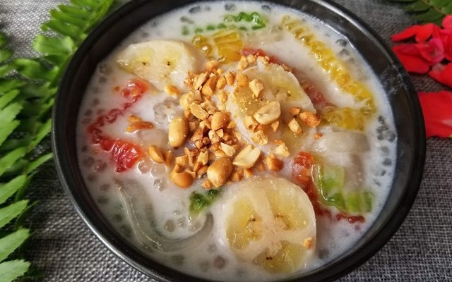 Giang Khang - Chè Chuối Chưng & Chuối Chiên Mè Đen