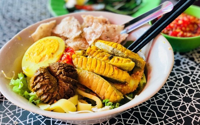 Quán Bà Yến - Mỳ Cá Lóc - 40 Thành Thái