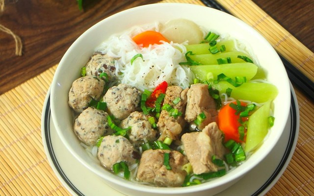 Cô Thu - Cà Phê & Trà Trái Cây - Huỳnh Văn Bánh