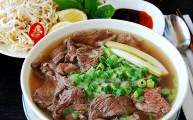 Cô Liên - Bánh Đa Bò