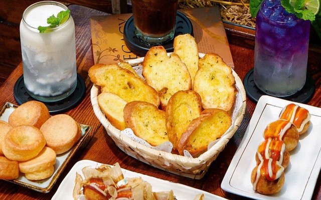 Tiệm Cà Phê & Bánh Bơ's House - Chung Cư Vicoland