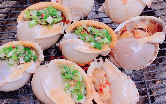 Quán Ốc Đêm - 349 Nơ Trang Long