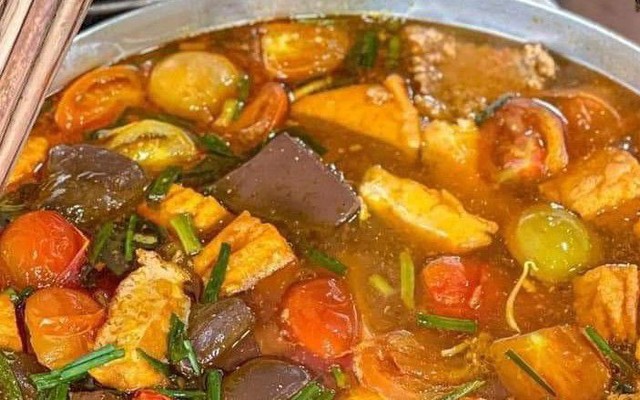 Quán Cây Me - Bún Riêu & Canh Bún - Đường Số 1