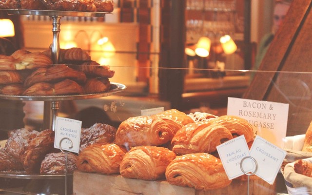 Tiệm Bánh Nemo - Bạch Mai