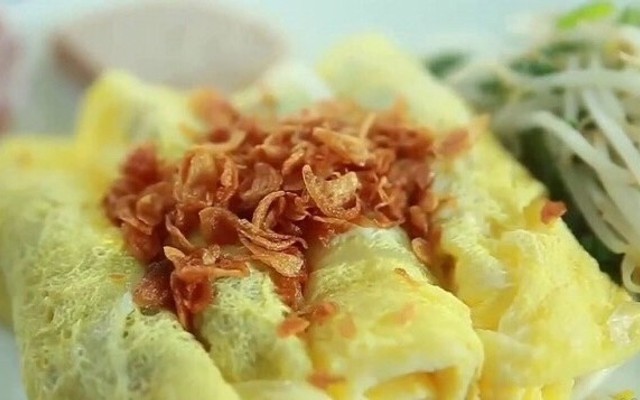 Bánh Cuốn Cô Hồng - Lương Ngọc Quyến