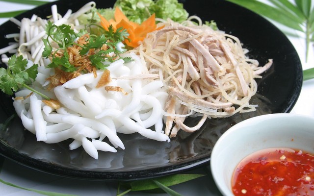 Tiệm Cô Hằng - Bánh Tằm Bì & Bánh Ít Trần - Bùi Minh Trực