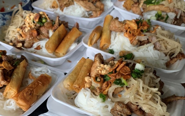 Điểm Tâm Nam Nguyễn - Hẻm 470 Trần Quốc Toản