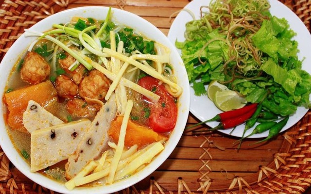 Bún Bà Vân - Cách Mạng Tháng 8