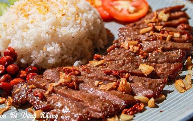 Cơm Dũng Khang - 42 Ngô Quyền