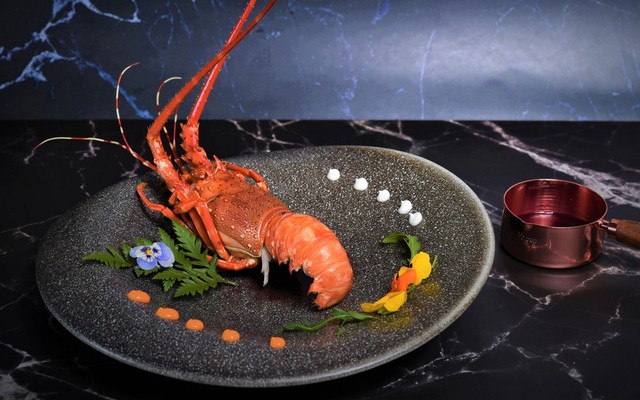 Quán Sushi 11 - Tân Hóa